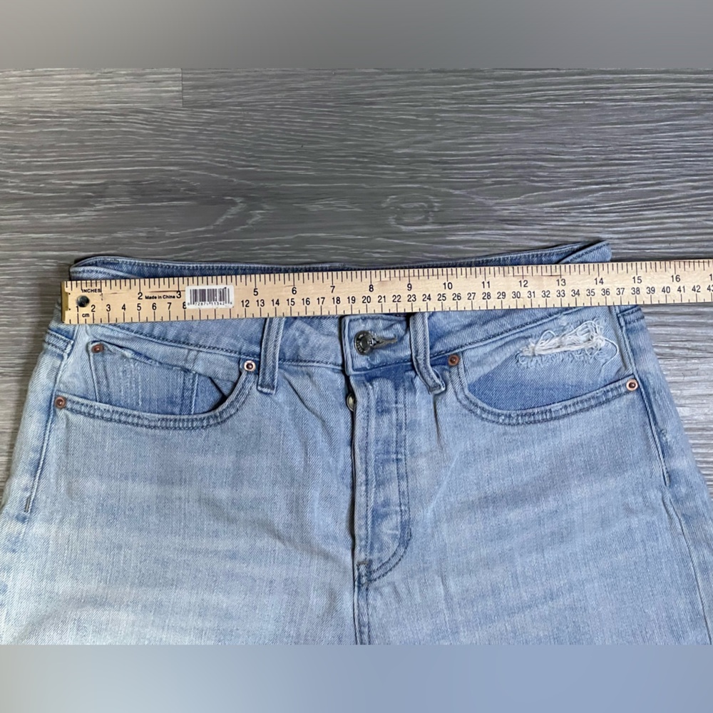 Wild Fable Light Blue Denim Shorts Size 8 - Picture 3 of 4